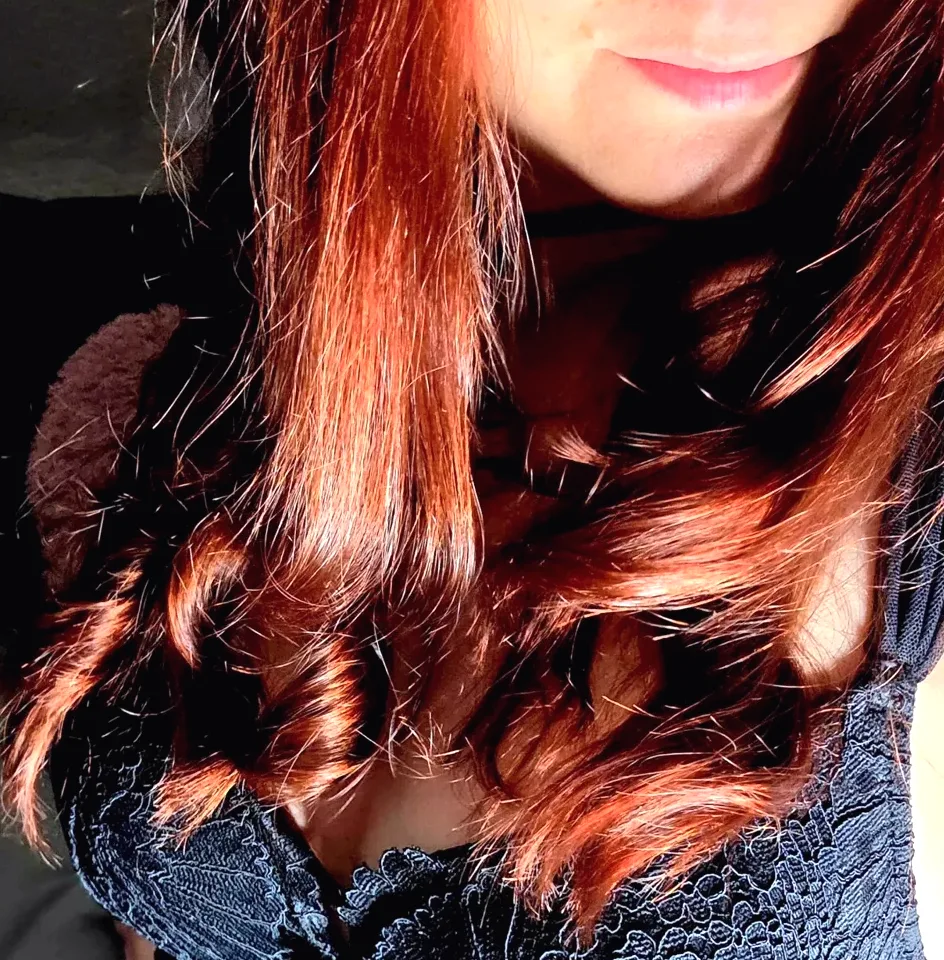 Elisabeth, 29