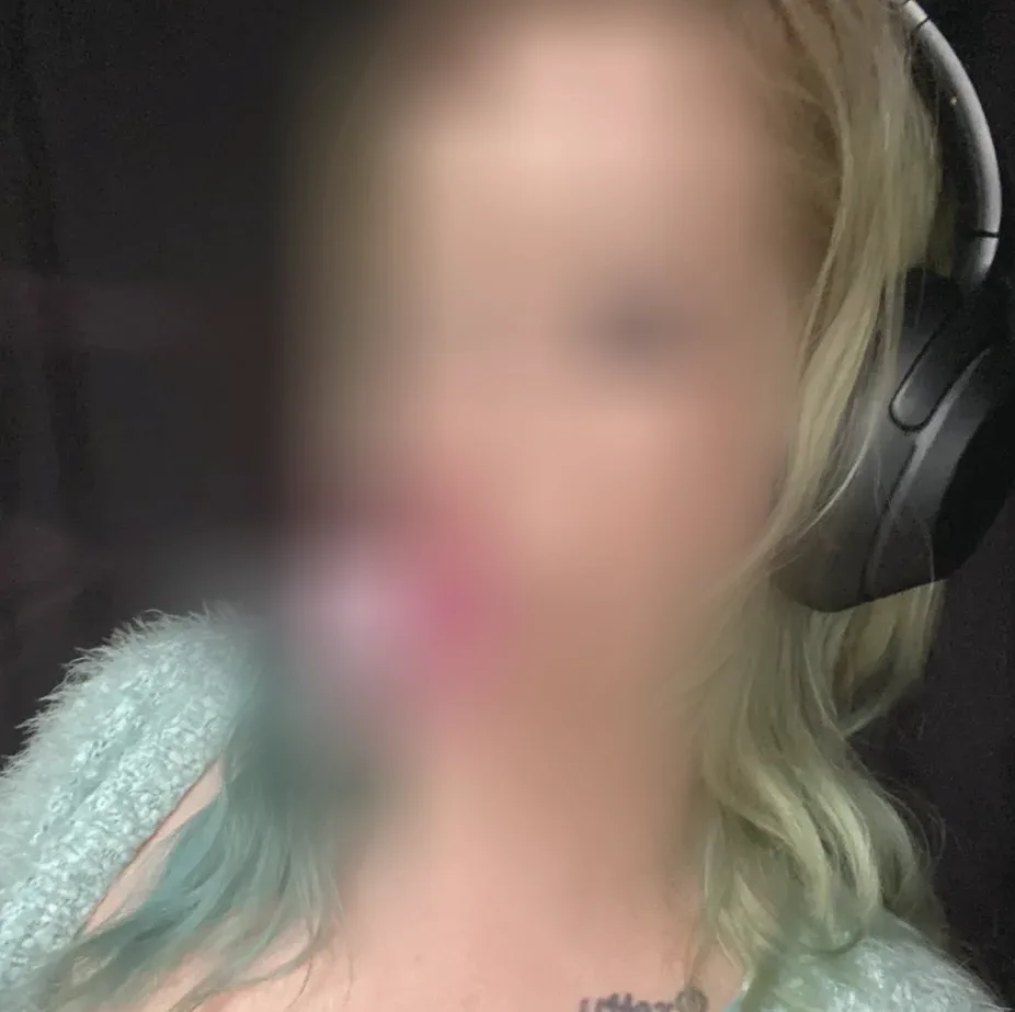 Jennifer, 35