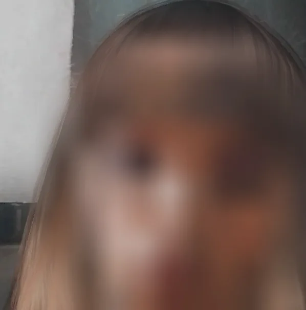Nadine, 35