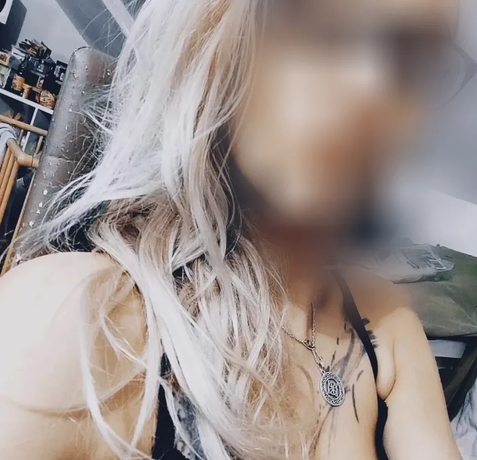 Natasa, 30